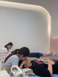 -进巍美甲