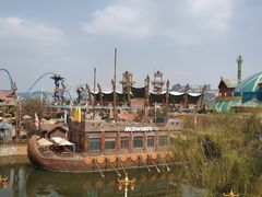 -七彩云南欢乐世界