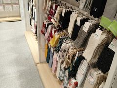 -hotwind热风(世纪东方广场店)