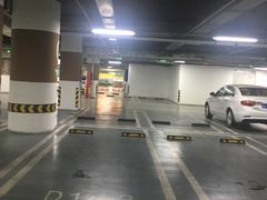 -凯德Mall新都心-停车场