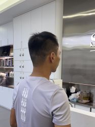 -首脑美发沙龙