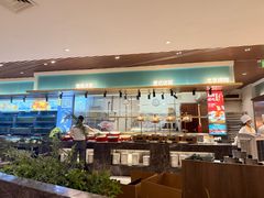 -金马门国际美食百汇(珞喻路店)