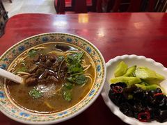 -金杨拉面王小吃面馆·牛三宝面·红烧牛肉粉