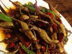 干煸鸭舌-二孃鸡爪爪(东郊记忆店)