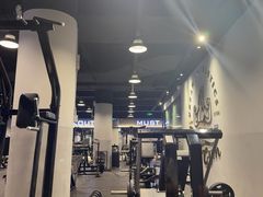 -TMG潮流健身(奥体莲荷里店)