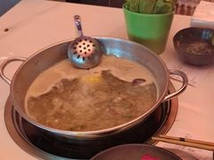 -潮牛岛·潮汕鲜切牛肉自助火锅(无锡首店)