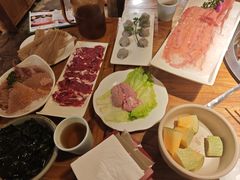-城墙拐拐火锅(三峡广场黑金冠店)