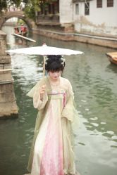 -一揽芳华汉服旗袍体验馆(拙政园店)