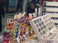 -沫芮眼镜·蔡司官方授权店(人民广场店)