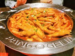 鸡爪煲-胖哥俩肉蟹煲(湖滨银泰in77店)