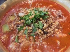 -张翻越·川渝冒菜·武汉黑鸭煲(城北万象城店)