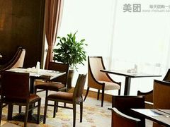 -无锡鼎尚皇冠酒店