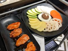 -三国惹火烤肉·中日韩烤肉集合店(百草路店)
