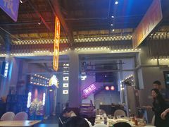 -里堂派对·独栋团建聚会小院轰趴馆(三圣乡店)