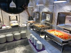 自助取餐区-茅庐川菜