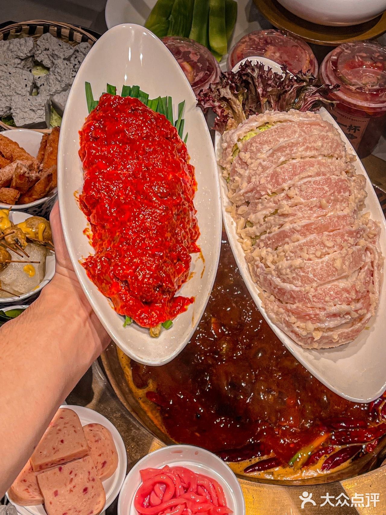 老板疯了！菜品统统都10块💰！