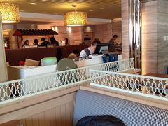 大堂-北京王府井希尔顿酒店·万斯阁西餐厅