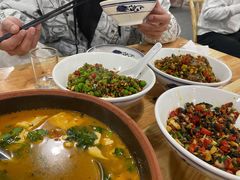 -笨罗卜浏阳菜馆(太平街店)