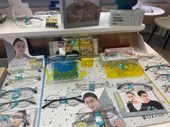 -无界眼镜MaxLess(南翔印象城店)