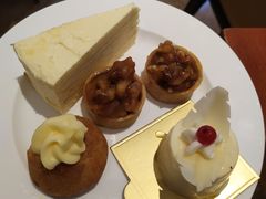 榴莲蛋糕-赛瑞喜来登大酒店-盛宴自助餐厅