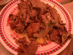 -三头牛·潮汕牛肉生蚝火锅 (夏湾店)