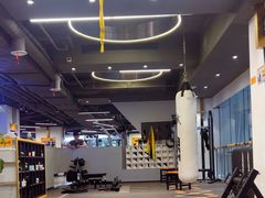-超鹿运动(达信大厦店)