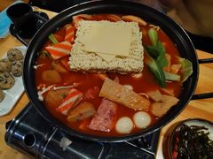 部队火锅-源味屋韩式火锅&炸鸡(鼎城当代商城店)