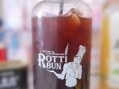 -劳顶笨咖啡(西塔店)