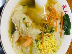 -长人馄饨铺(解放街店)