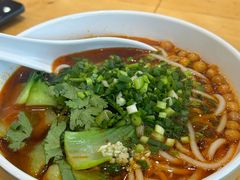 -三千粉牛肉米粉(来客茂店)