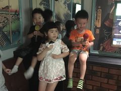 -环球梦主题KTV(曲阳生活购物中心店)