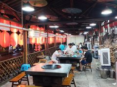 -咊记茅草棚柴火鸡(乌当店)