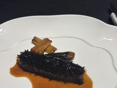 葱烧海参配乌米菌-鲁采LU STYLE(新天地店)