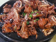 -红旗山庄(圭峰山店)