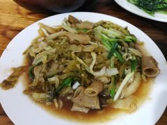 酸菜炒大肠-海口滨海新村143号海南老字号炒菜店