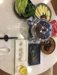 -海豚湾高端月子会所(黄浦店)