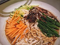 -云海肴·汽锅鸡·云南菜(天山百盛优客店)