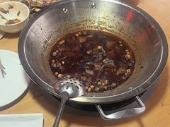 -大众跷脚牛肉馆·非遗传承单位(峨眉山店)