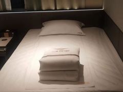 -云领御 • 影院式SPA足道(俊发广场店)