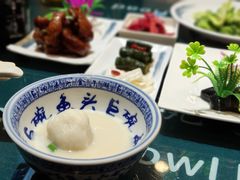 -南京金牛湖巨碗鱼头