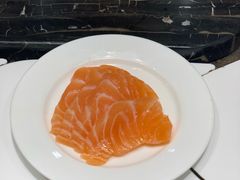 三文鱼-东方红海鲜百汇(国际大厦店)