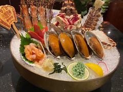 -半岛翡丽海鲜自助餐厅(观风亭店)