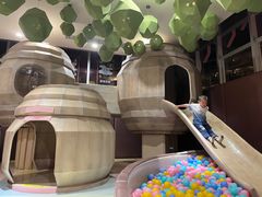 -水桶王国主题餐厅·聚会·生日派对·亲子活动·家庭套餐(亚龙湾希尔顿店)