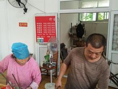 -老西关黄老太牛肉烧饼