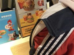-麦当劳(洪山商场店)