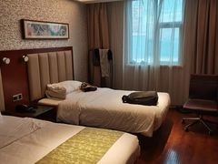 -和颐酒店(广州琶洲会展中心广州塔赤岗地铁站店)
