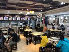 大堂-桥香园云南过桥米线(金马碧鸡店)