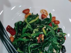 -西部马华清真兰州牛肉面·烧烤夜市(三里河店)
