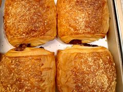 -Dough&Joe团憩(瑞虹天地月亮湾店)