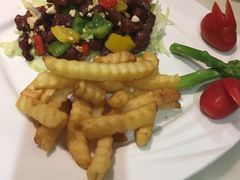 酸梅鹅肉粒-春梅里卤鹅馆·47年老字号(东厦分店)